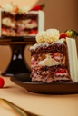 Torta KitKat de Chocolate com Morangos