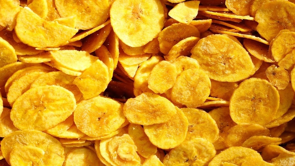 BANANA CHIPS SALGADA