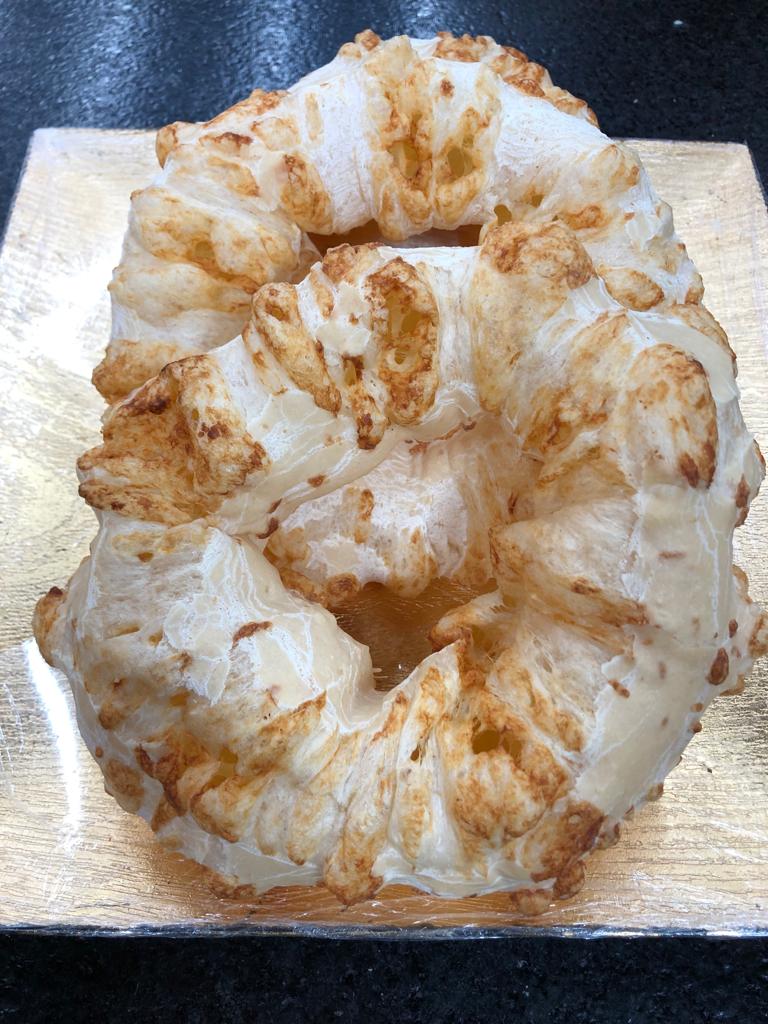 BISCOITO POLVILHO COM PARMESÃO