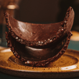 Ovo ao Leite Crocante