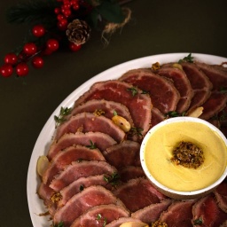 Rosbife de Lagarto ao Molho de Mostarda Dijon